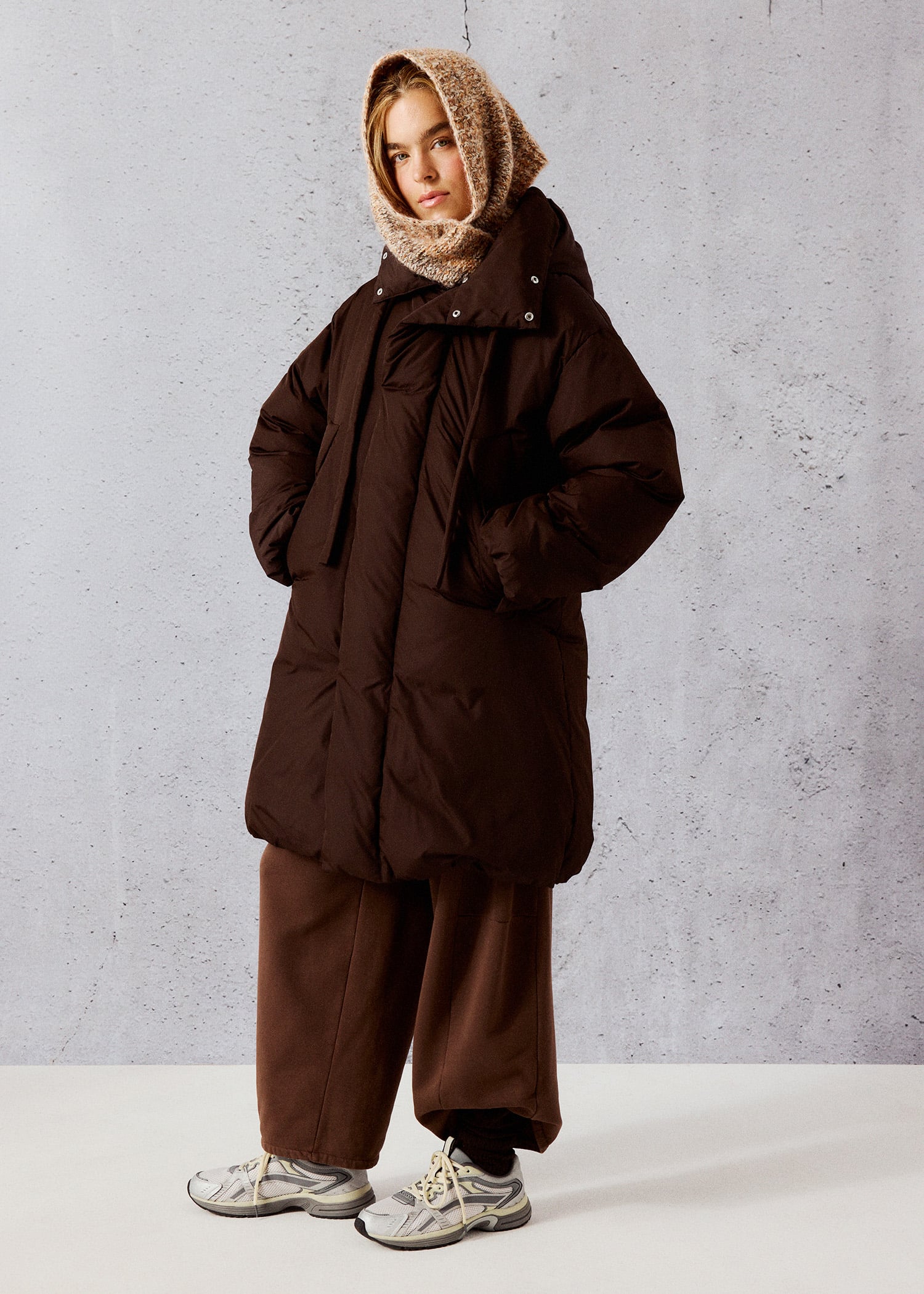 kay/day Oversized dunkappa i brunt